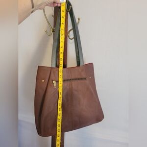 Elegant Brown Shoulder Bag